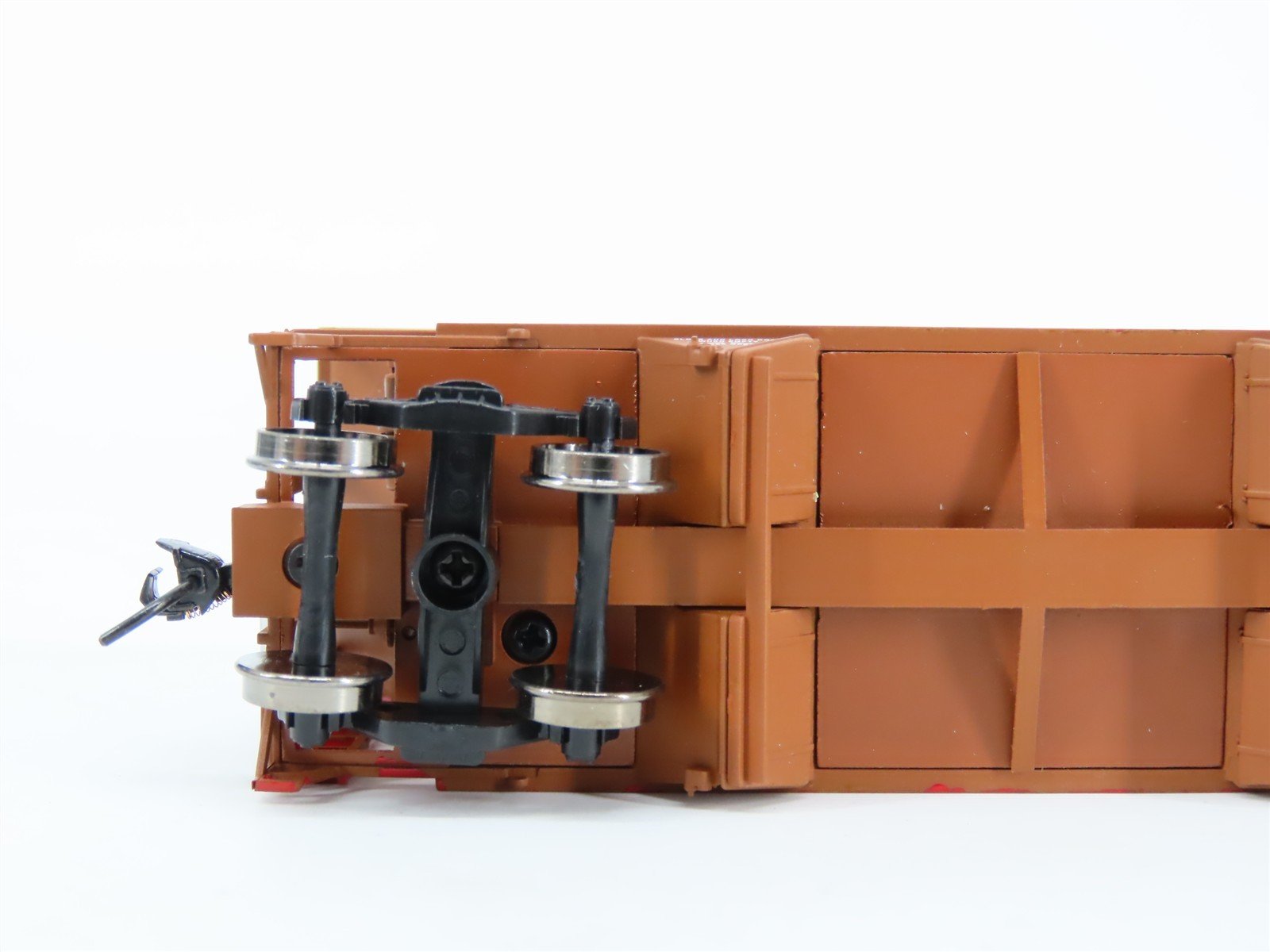 HO Walthers Mainline 910-6911 SP Southern Pacific 2-Bay Hopper #465740 - CUSTOM