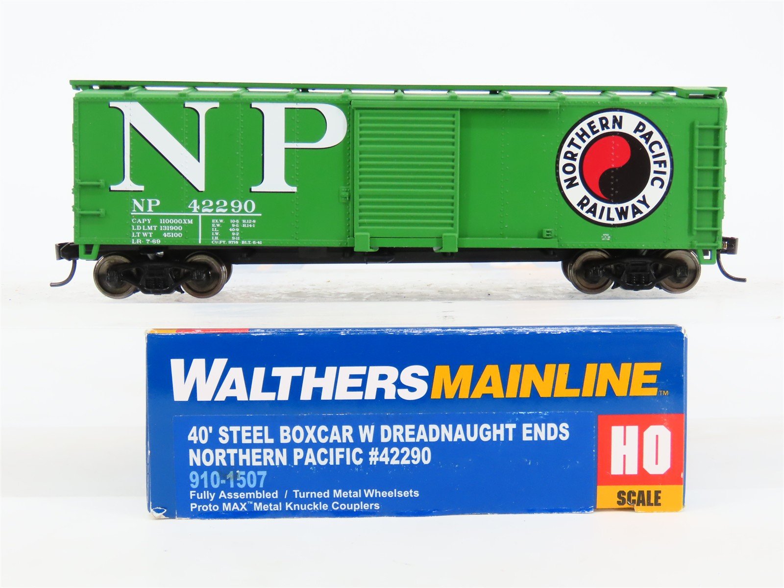 HO Scale Walthers Mainline 910-1507 NP Northern Pacific 40' Steel Box Car #42290