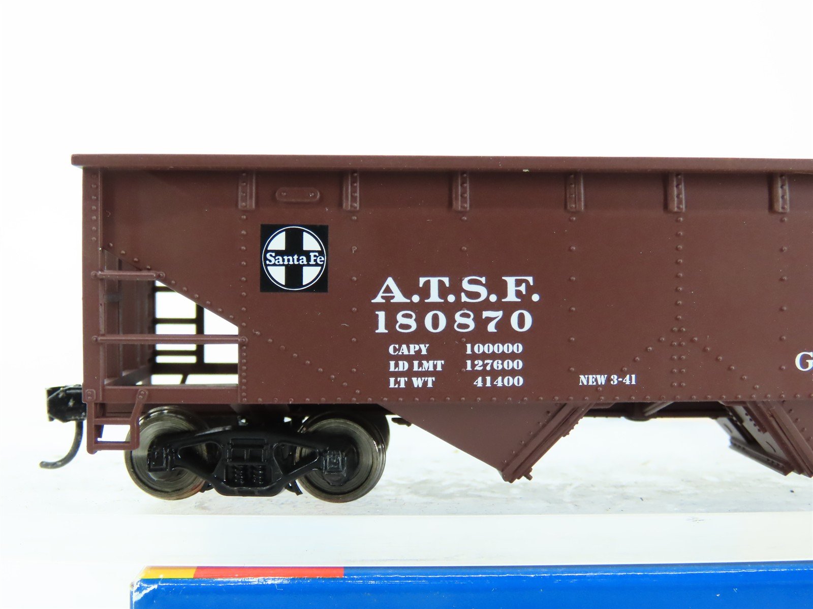 HO Scale Walthers Mainline 910-6951 ATSF Santa Fe 2-Bay Open Hopper #180870