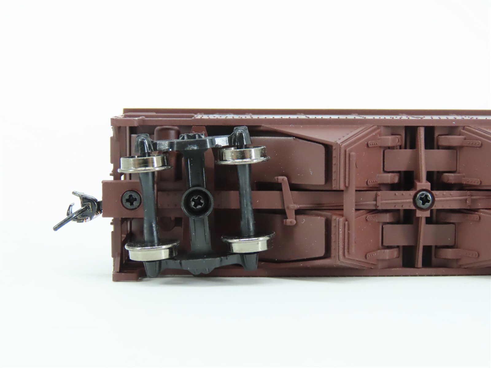 HO Scale Walthers Mainline 910-6951 ATSF Santa Fe 2-Bay Open Hopper #180870