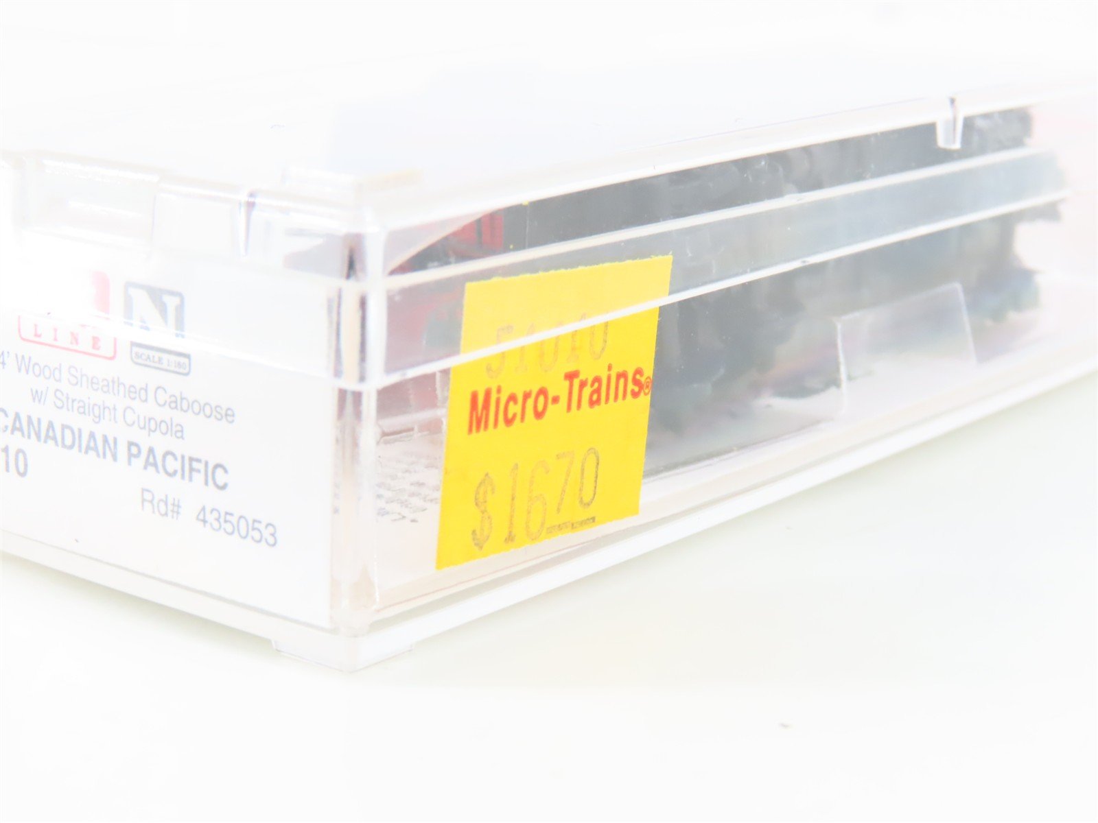 N Scale Micro-Trains MTL 51010 CP Canadian Pacific 34' Wood Caboose #435053