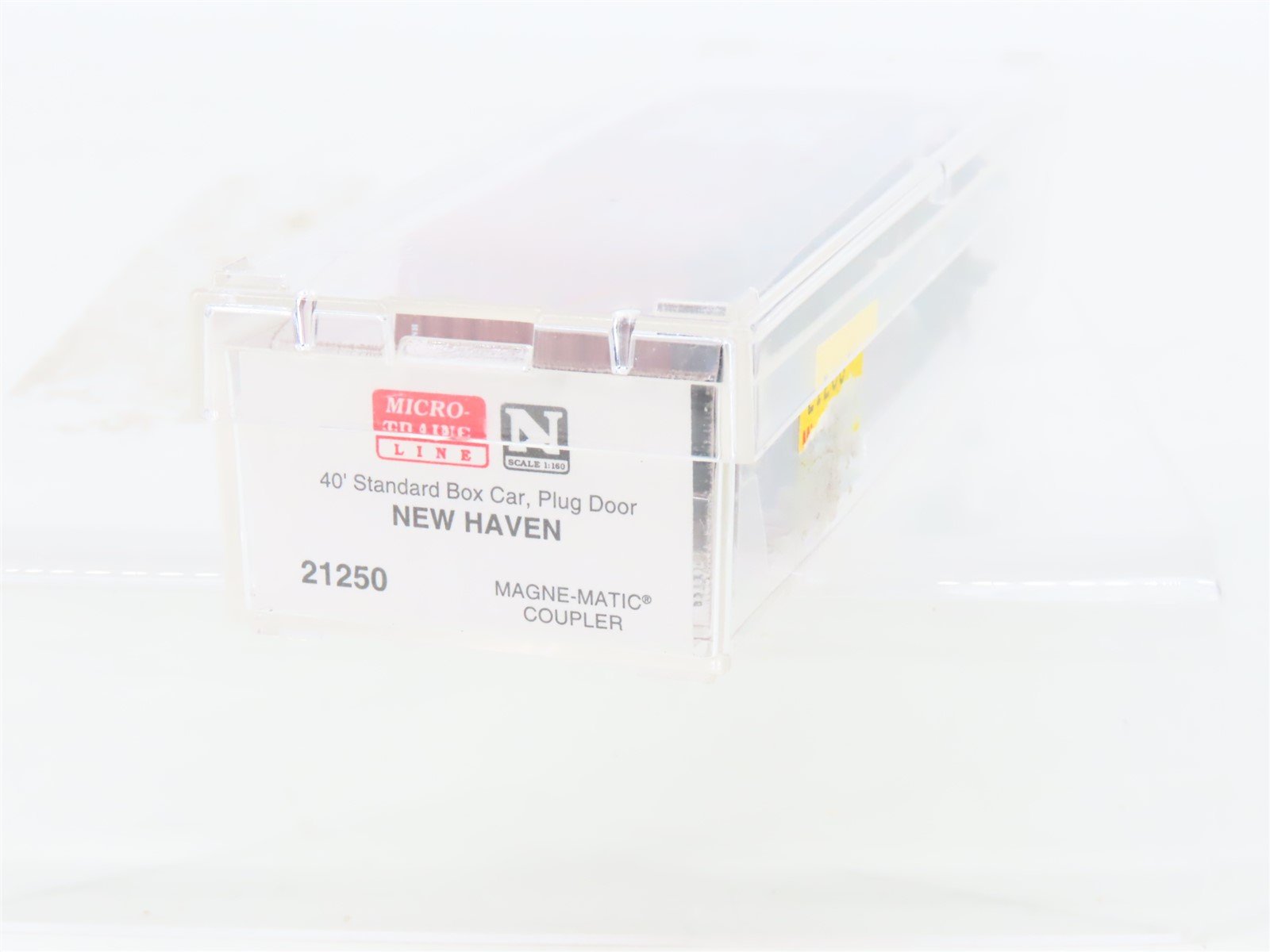 N Scale Micro-Trains MTL 21250 NH New Haven 40' Plug Door Box Car #45097
