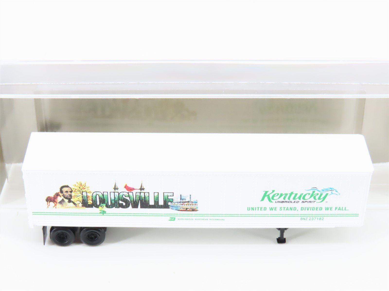 N Scale Micro-Trains NSC MTL 08-37 BNZ Louisville Cityscape Trailer #237182
