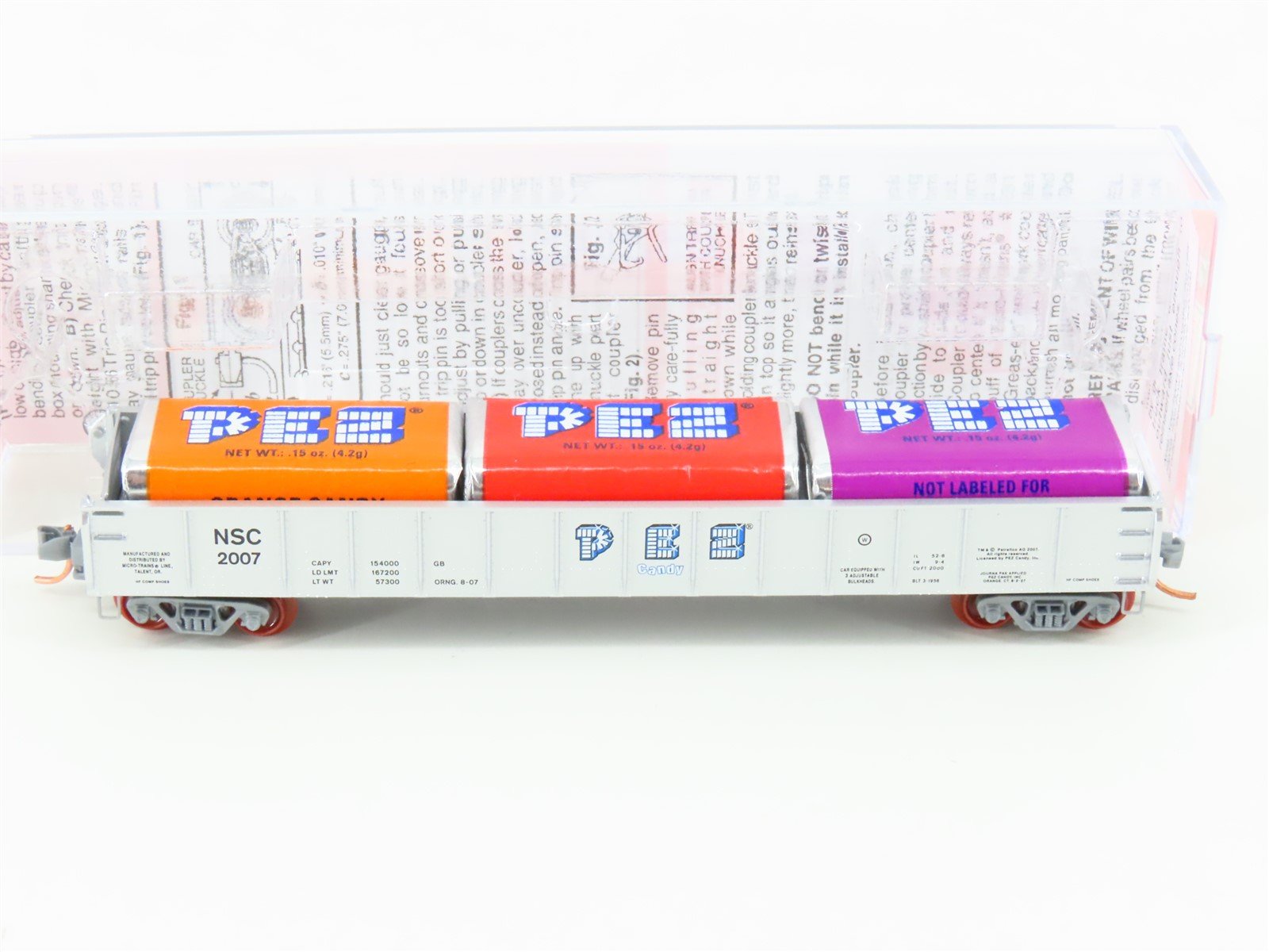 N Scale Micro-Trains NSC MTL 07-135 PEZ 50' Gondola #2007 w/ Candy Load
