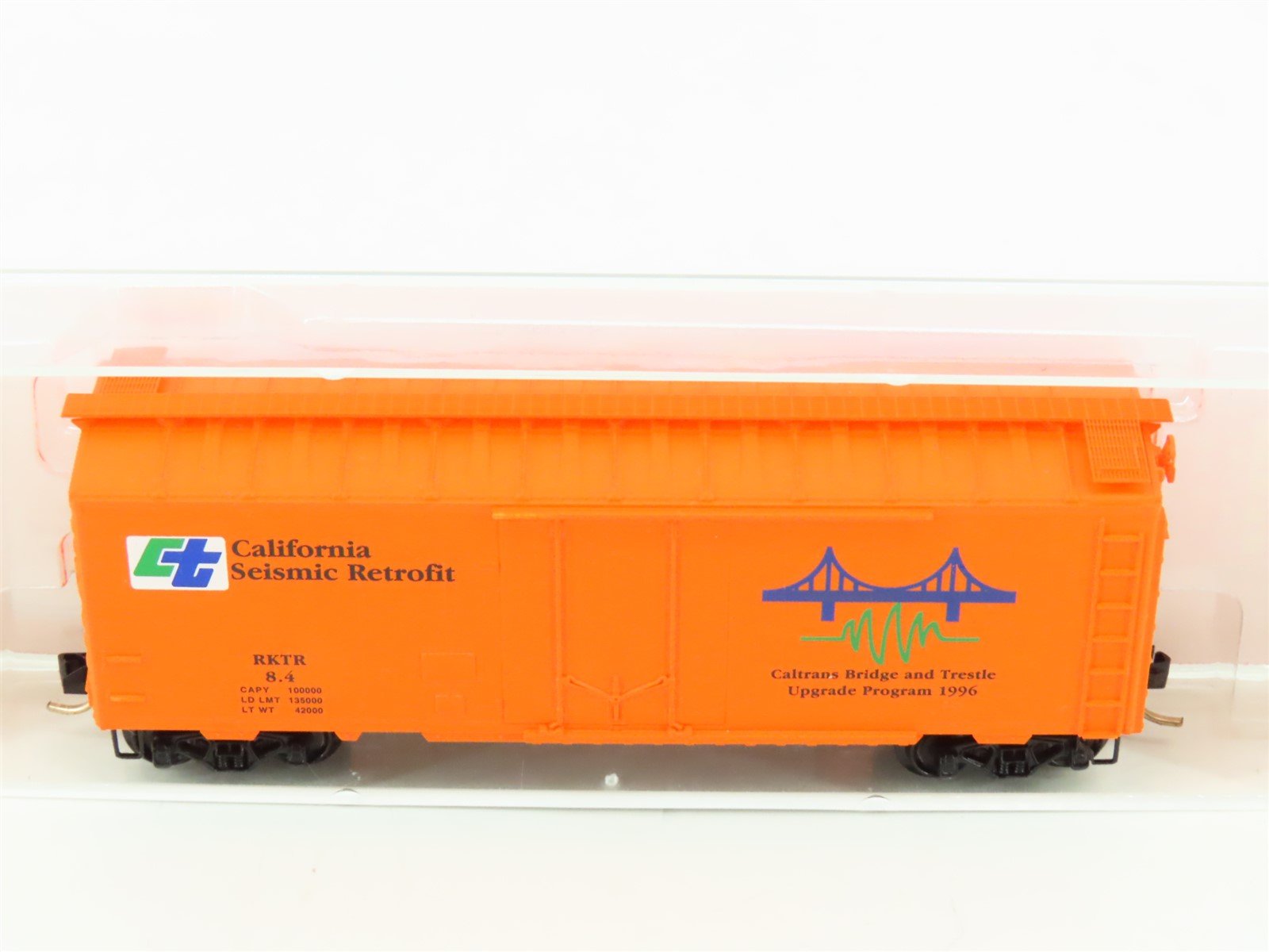 N Micro-Trains MTL NSC 96-101 RKTR Southern California Earthquake Test Car