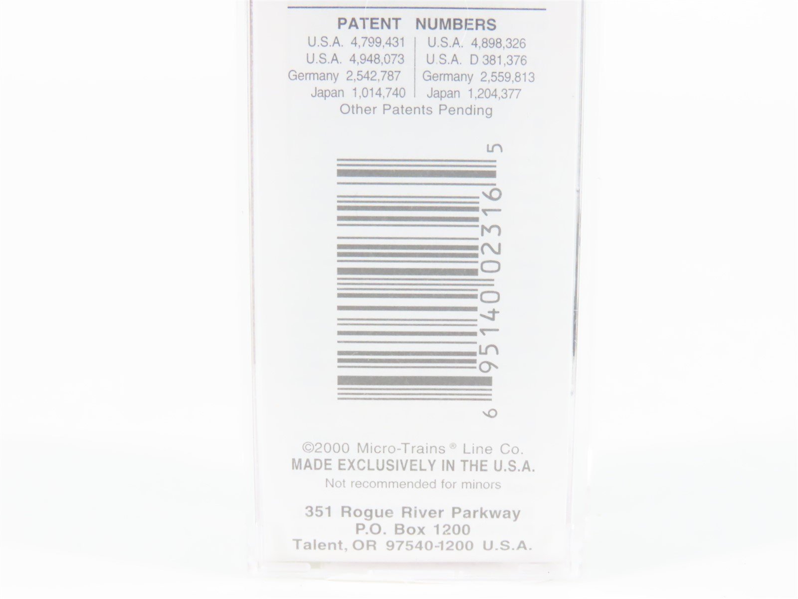 N Micro-Trains MTL 23070 CN Canadian National 