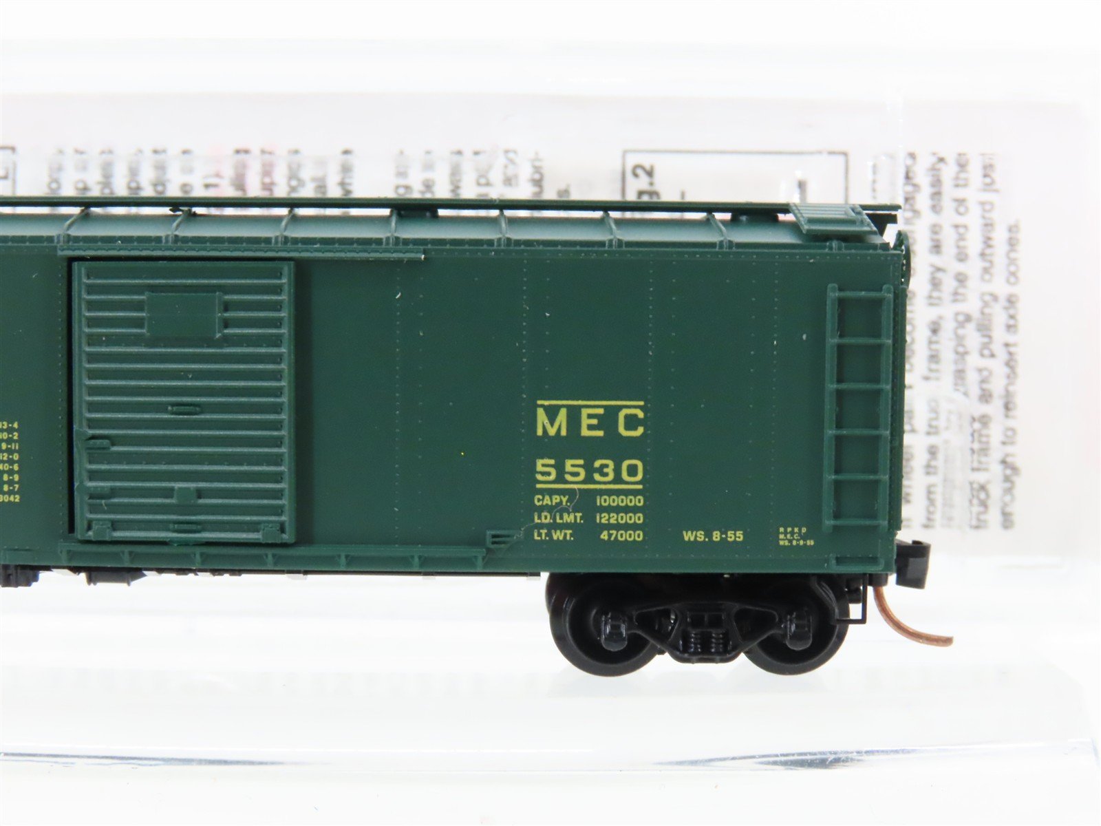 N Scale Micro-Trains MTL 120040 MEC Pine Tree Route 40' Steel Box Car #5530