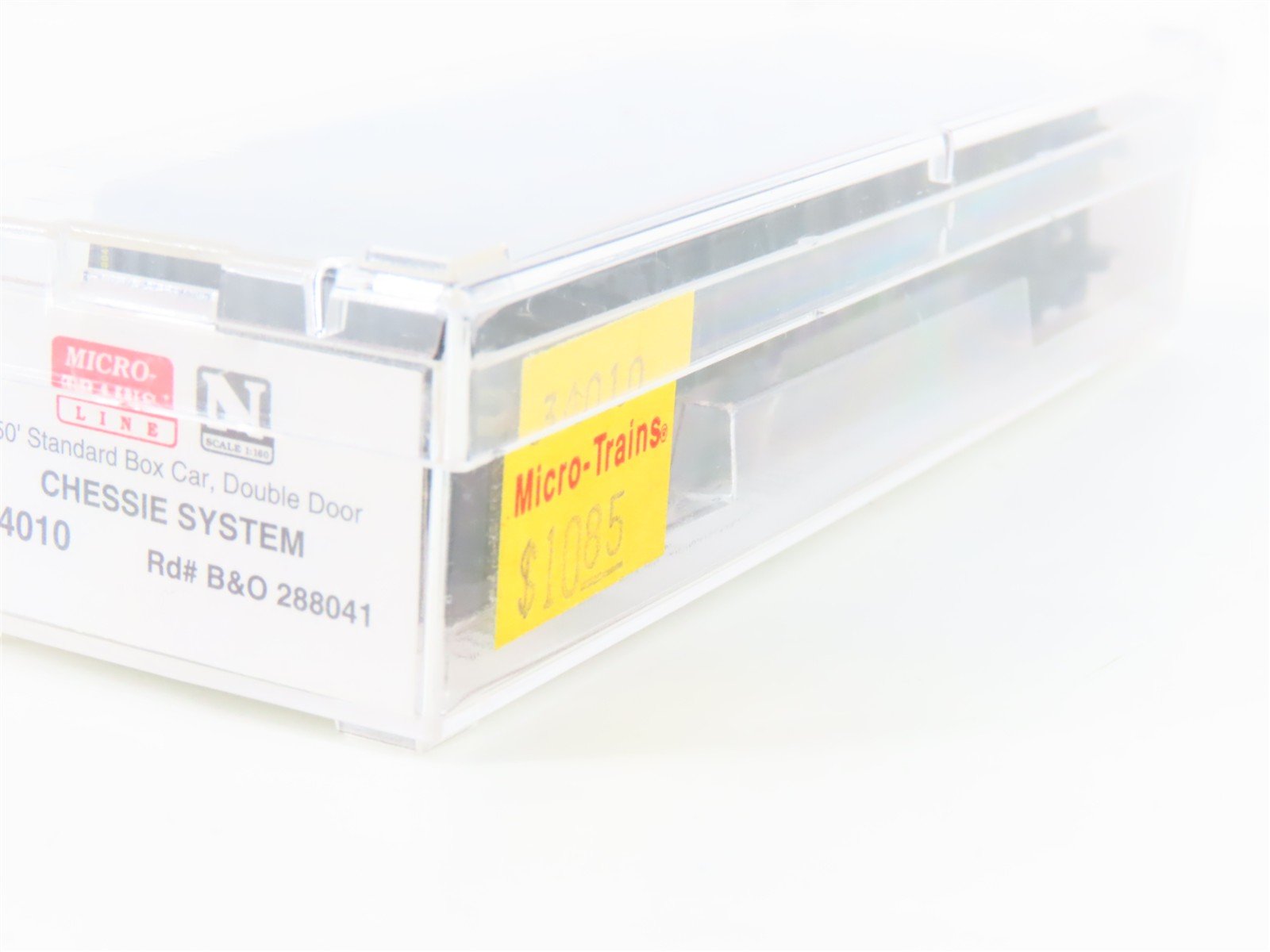 N Micro-Trains MTL 34010 B&O Chessie System 50' Double Door Box Car #288041