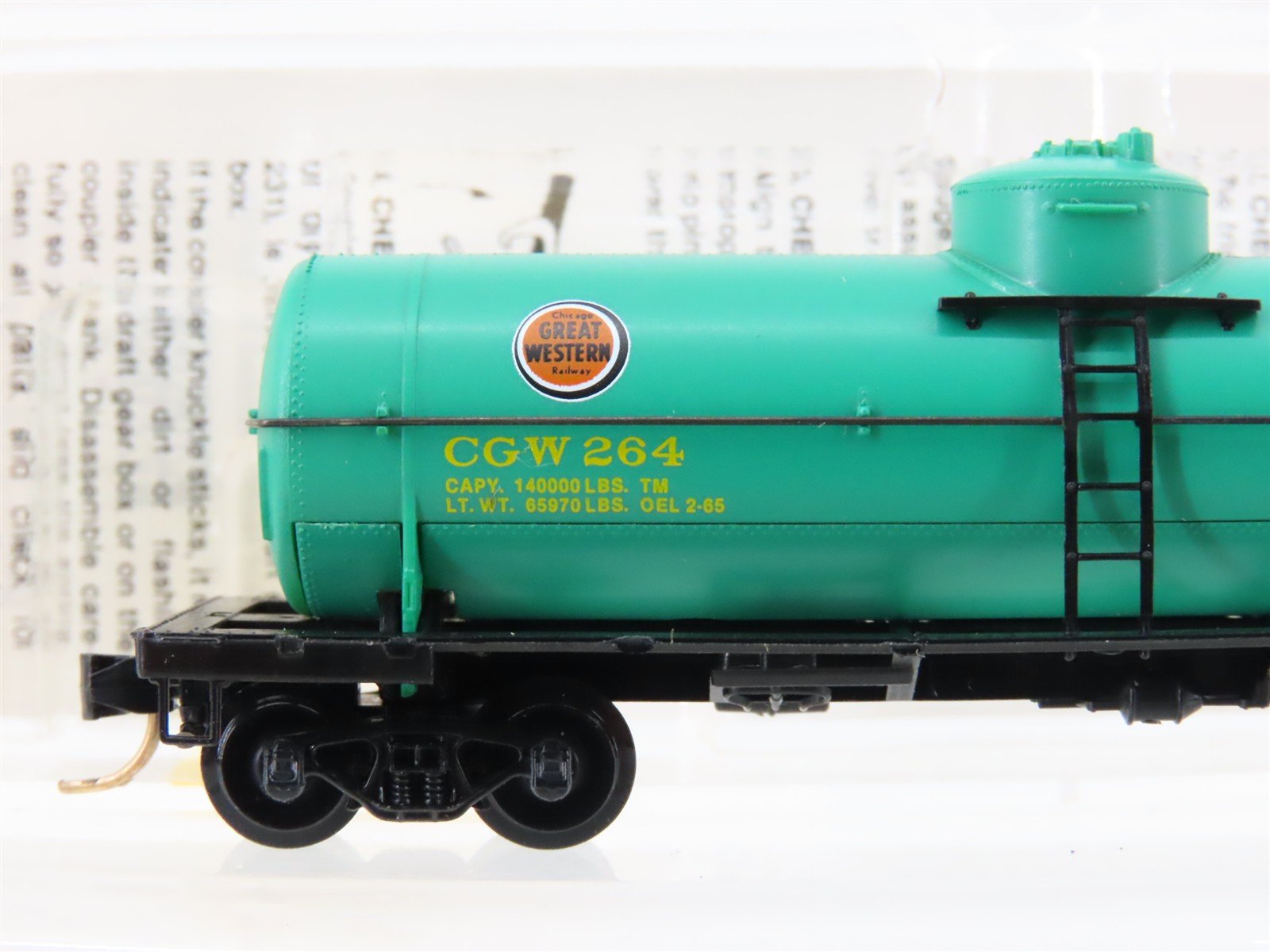 N Scale Micro-Trains MTL 65310 CGW Chicago Great Western 39' Tank Car #264