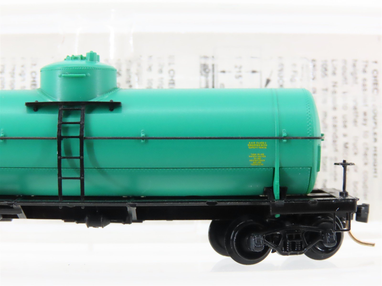 N Scale Micro-Trains MTL 65310 CGW Chicago Great Western 39' Tank Car #264