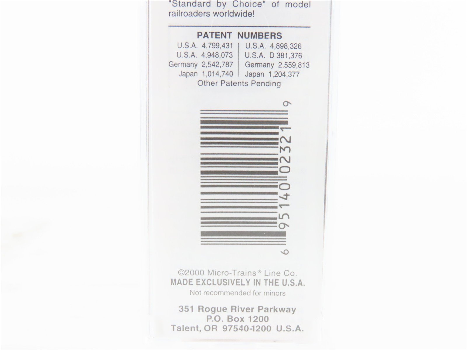 N Micro-Trains MTL 28120 CP Canadian Pacific 40' Single Door Box Car #230100
