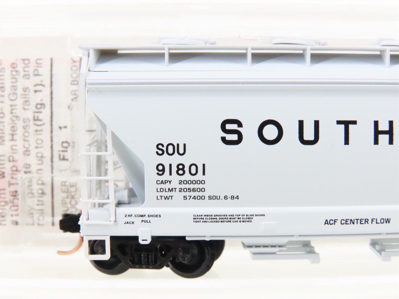 N Scale Micro-Trains MTL 92120 SOU Southern 2-Bay Covered Hopper #91801
