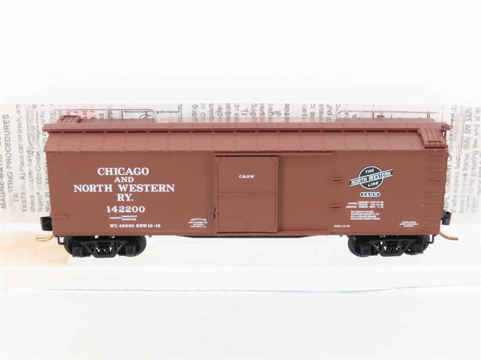 N Scale Micro-Trains MTL 39160 CNW Chicago & North Western 40' Box Car #142200