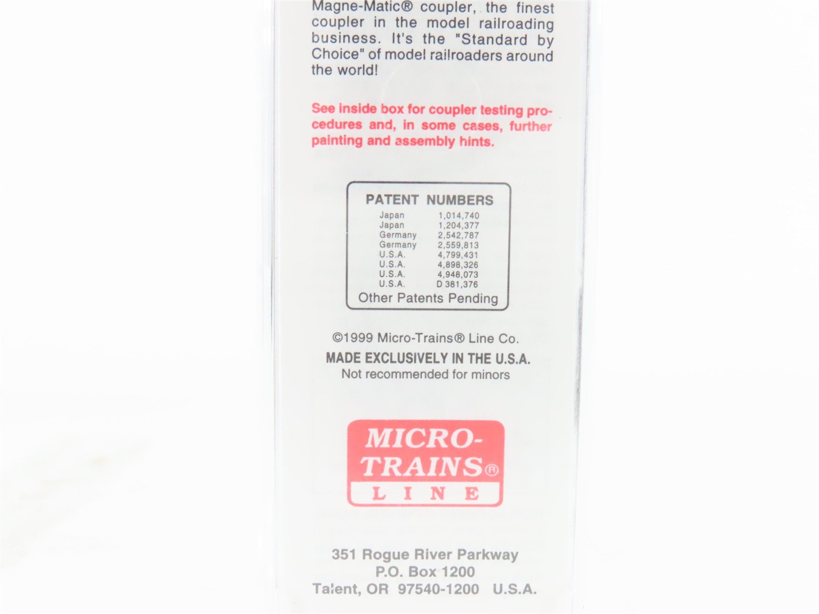 N Scale Micro-Trains MTL 39160 CNW Chicago & North Western 40' Box Car #142200