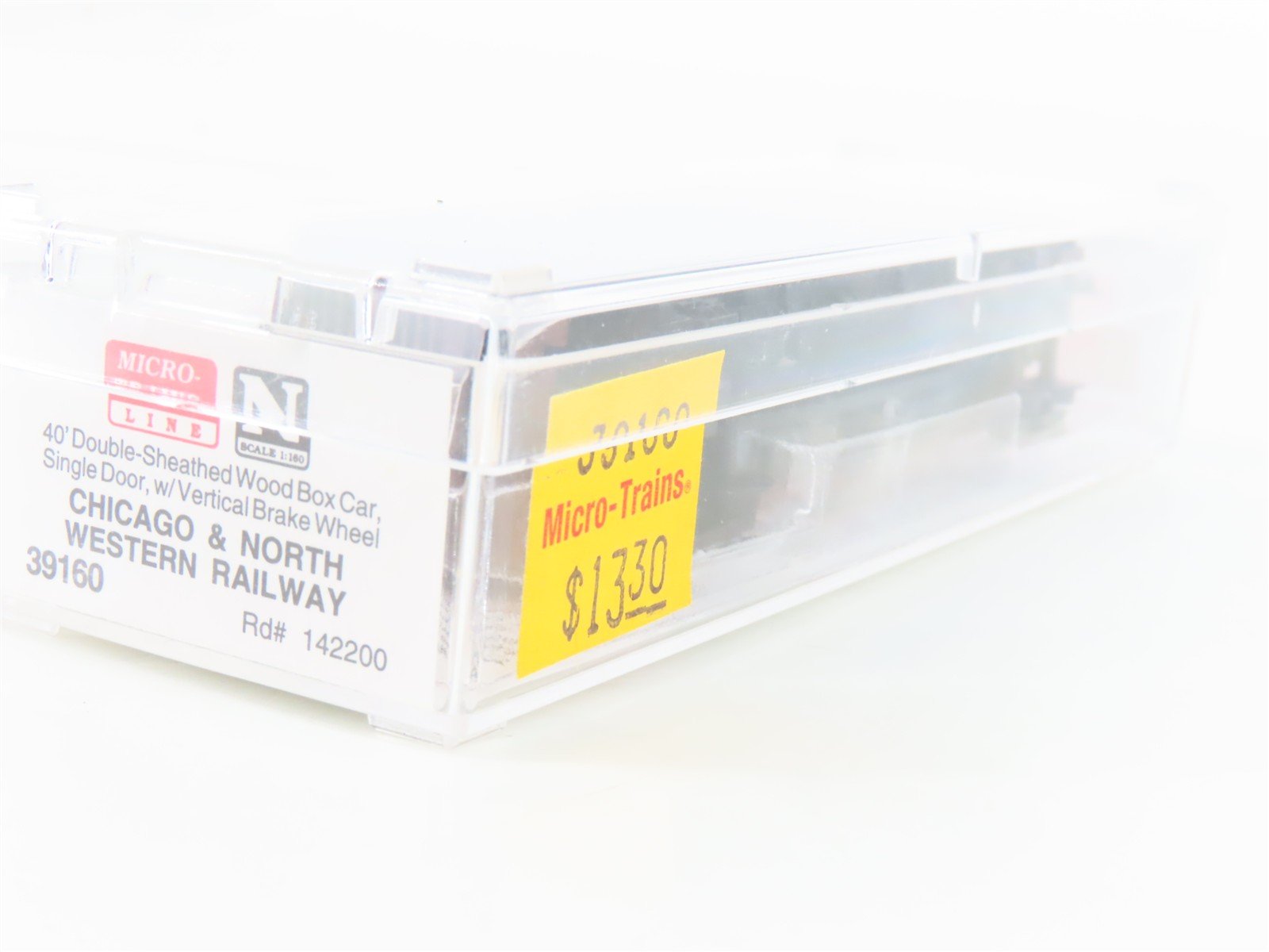 N Scale Micro-Trains MTL 39160 CNW Chicago & North Western 40' Box Car #142200