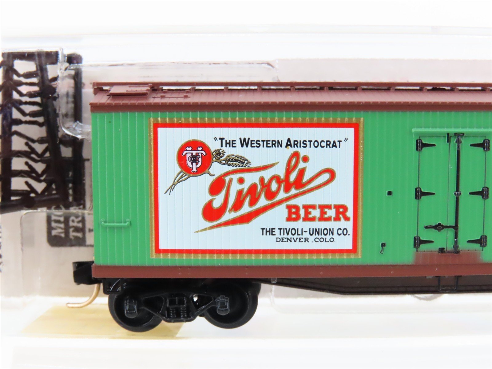 N Scale Micro-Trains MTL 49440 TUX Tivoli Beer 40' Wood Reefer #5100