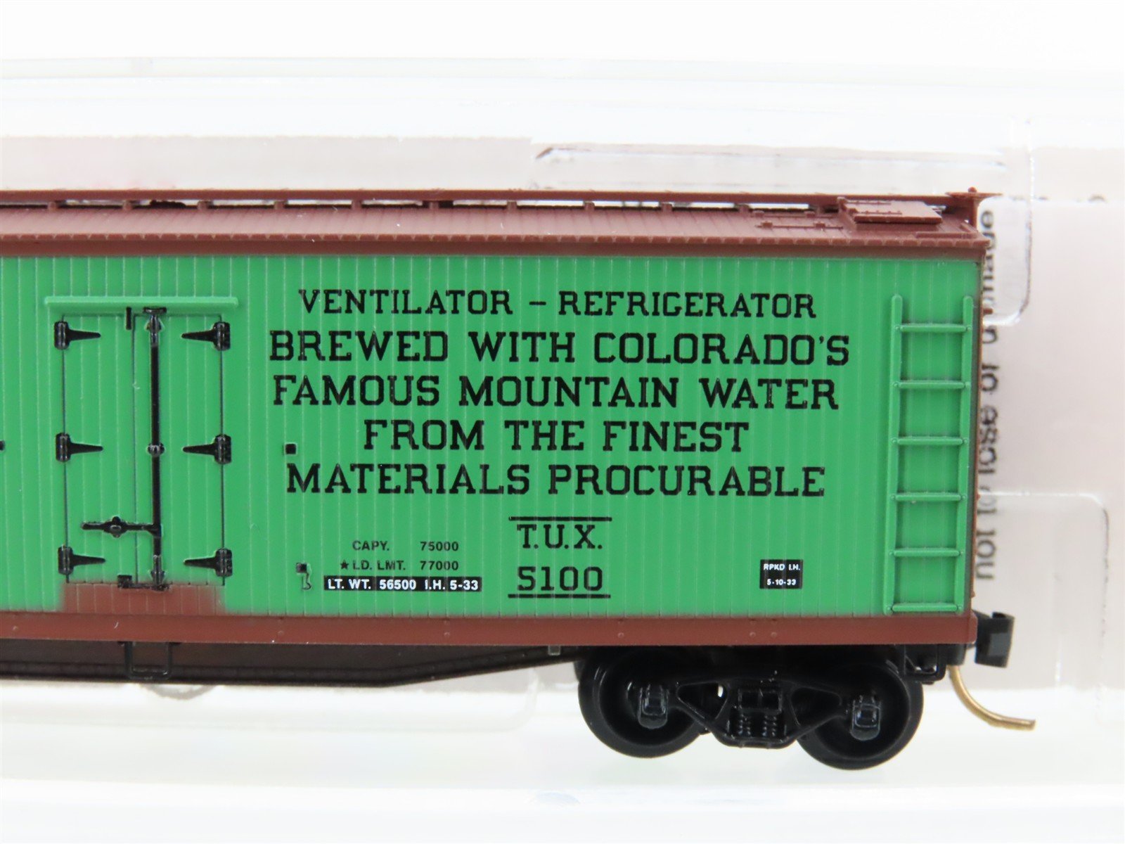N Scale Micro-Trains MTL 49440 TUX Tivoli Beer 40' Wood Reefer #5100