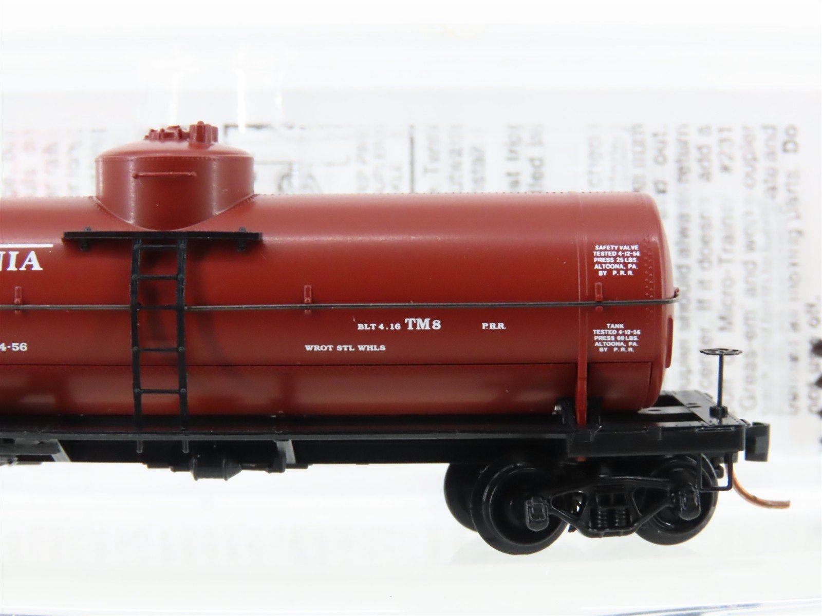N Scale Micro-Trains MTL 65230 PRR Pennsylvania 39' Single Dome Tank Car #498651