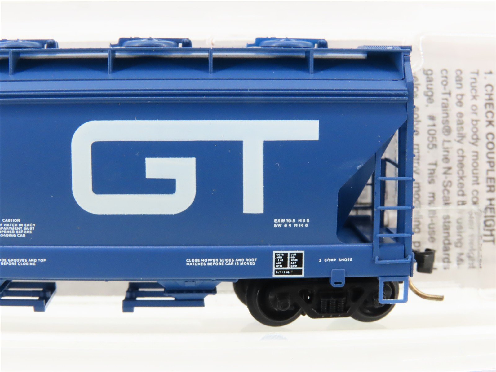 N Micro-Trains MTL 92010 GTW Grand Trunk Western 2-Bay Covered Hopper #315060