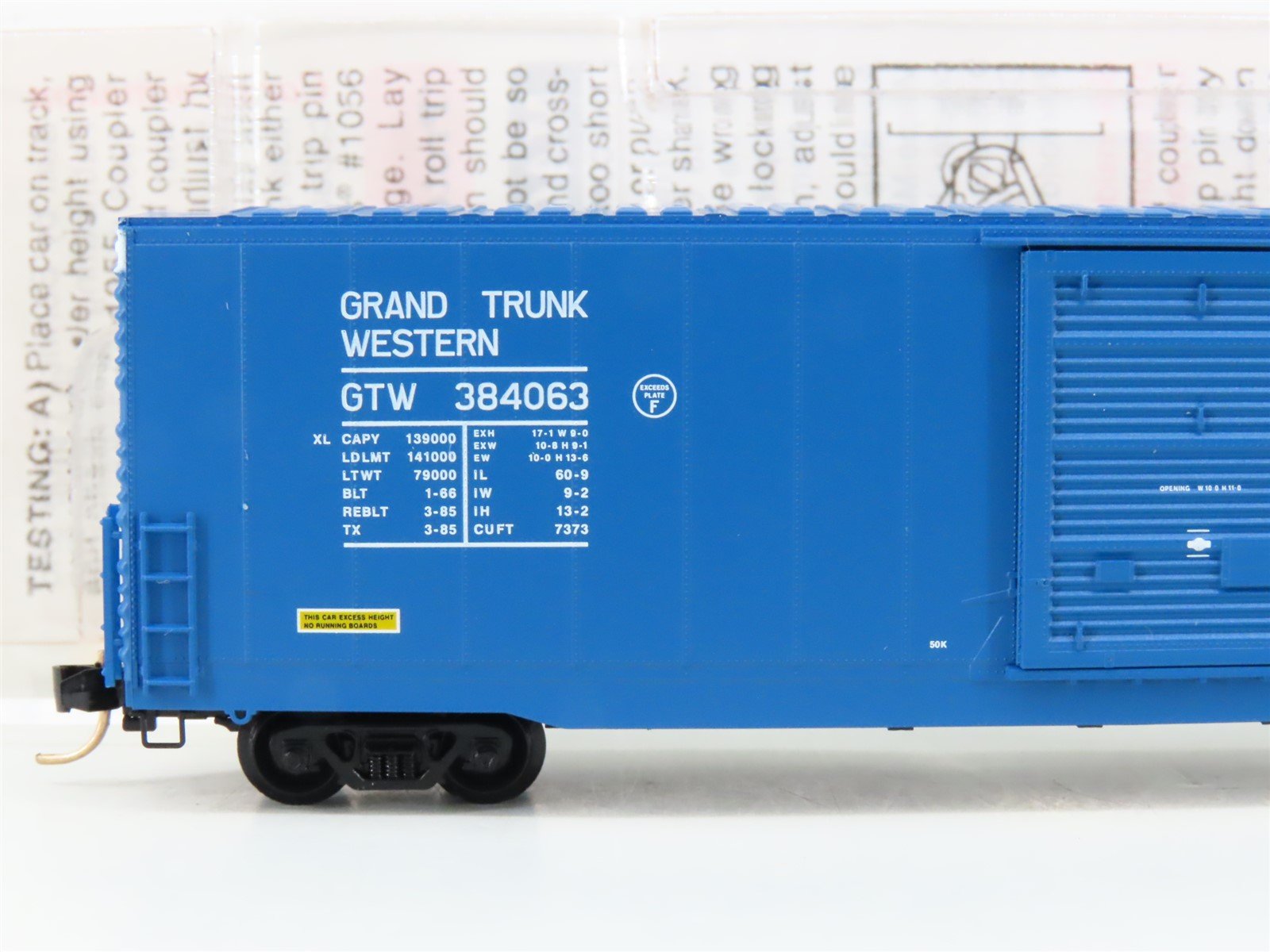 N Micro-Trains MTL 104010 GTW Grand Trunk Western 60' Excess Height Box Car