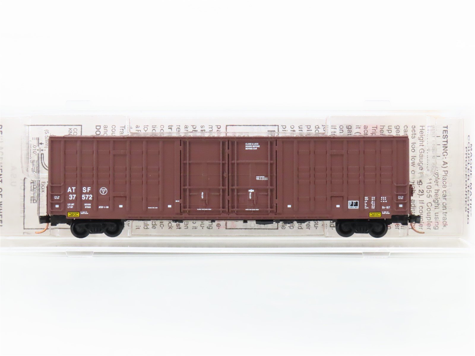 N Scale Micro-Trains MTL 103050 ATSF Santa Fe 60' Excess Height Box Car #37572
