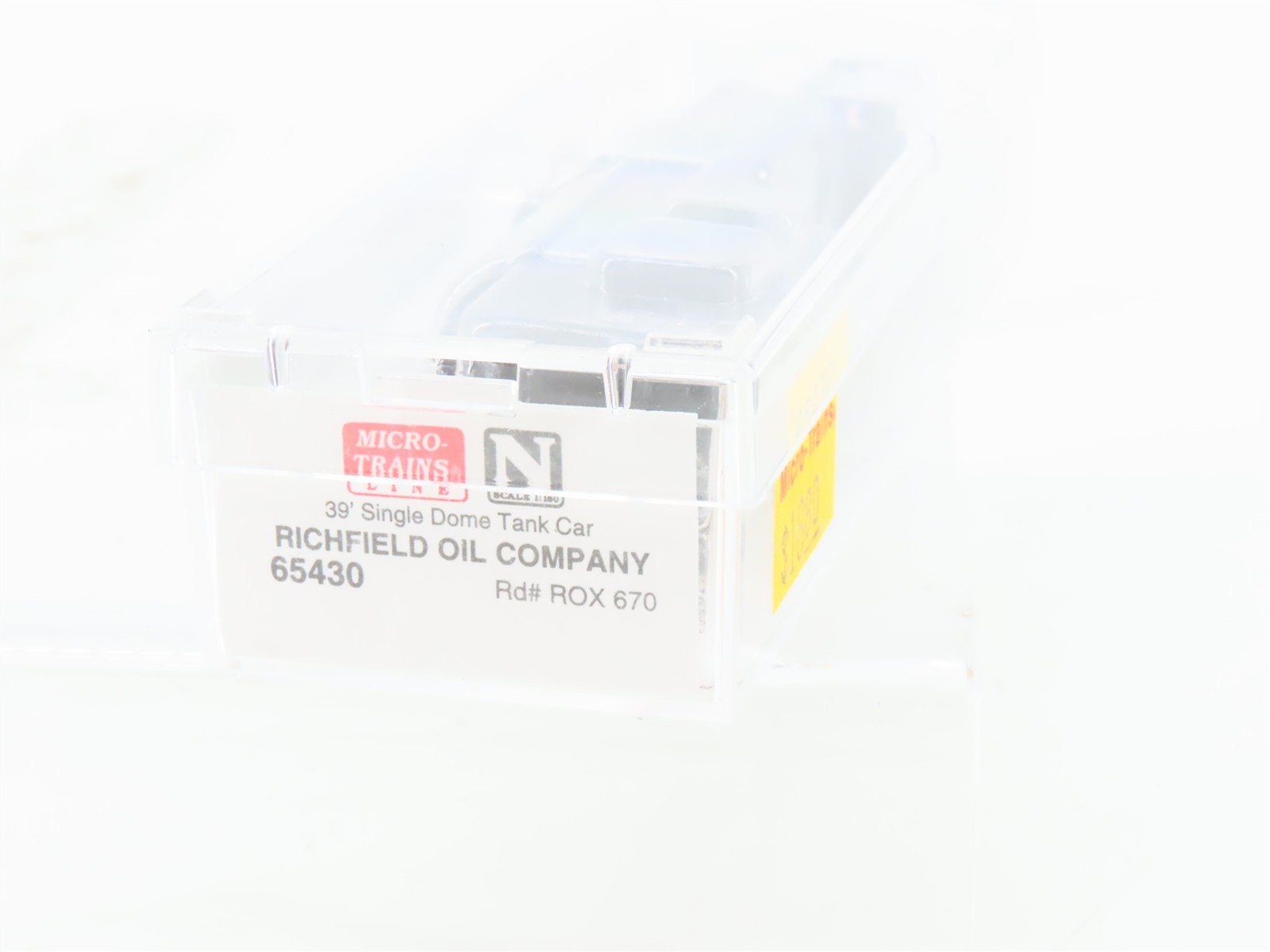 N Scale Micro-Trains MTL 65430 ROX Richfield Single Dome Tank Car #670