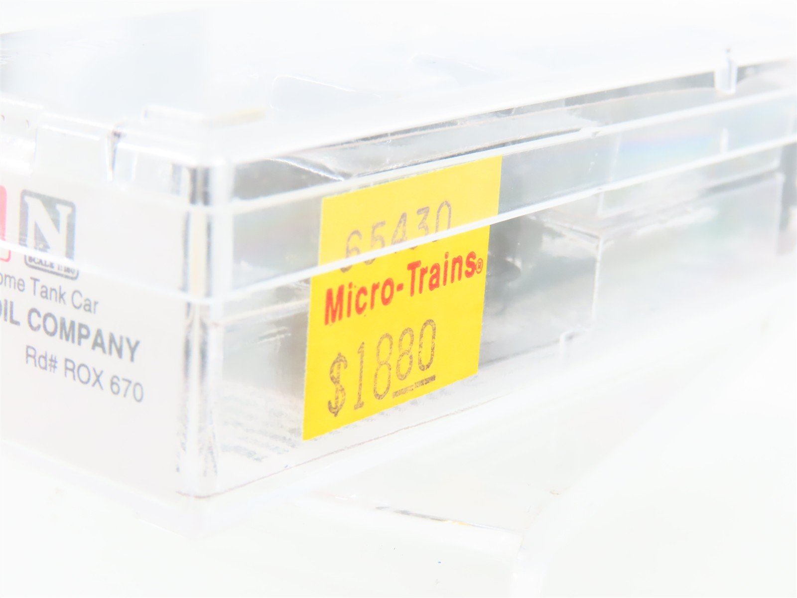 N Scale Micro-Trains MTL 65430 ROX Richfield Single Dome Tank Car #670