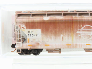 N Micro-Trains MTL 09444190 MP Mo-Pac 3-Bay Covered Hopper #723441 - Weathered