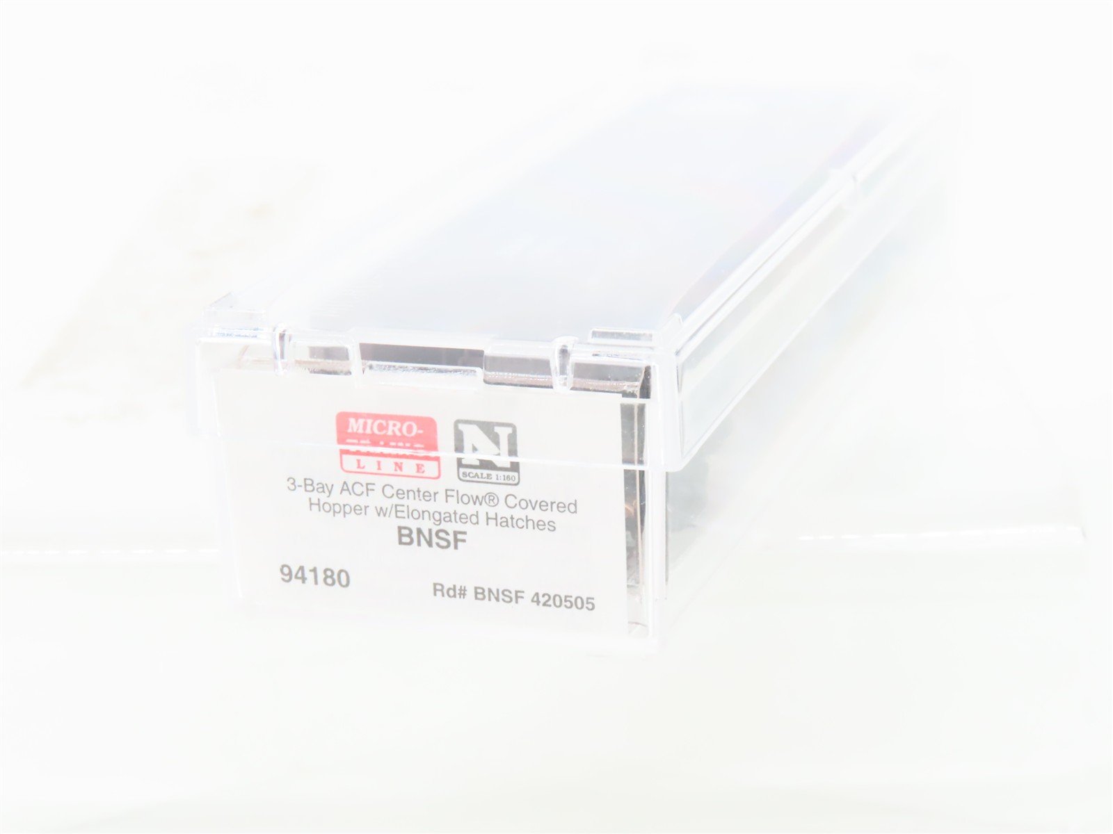 N Scale Micro-Trains MTL 94180 BNSF Railway 3-Bay Covered Hopper #420505