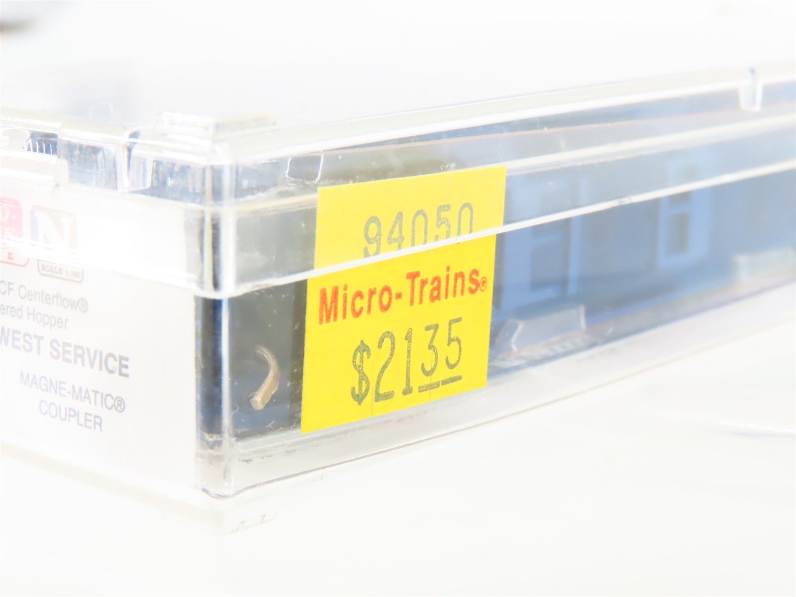N Micro-Trains MTL 94050 CRLE Golden West Service 3-Bay Covered Hopper #539008