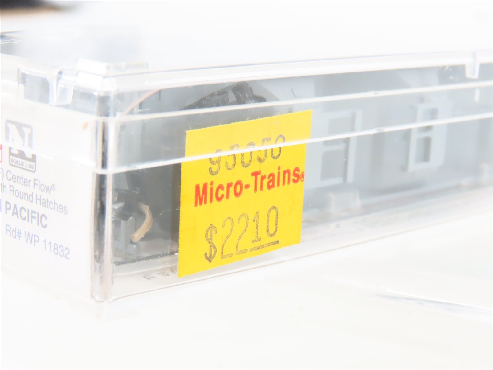 N Scale Micro-Trains MTL 93050 WP Feather River Route 3-Bay Covered Hopper 11832
