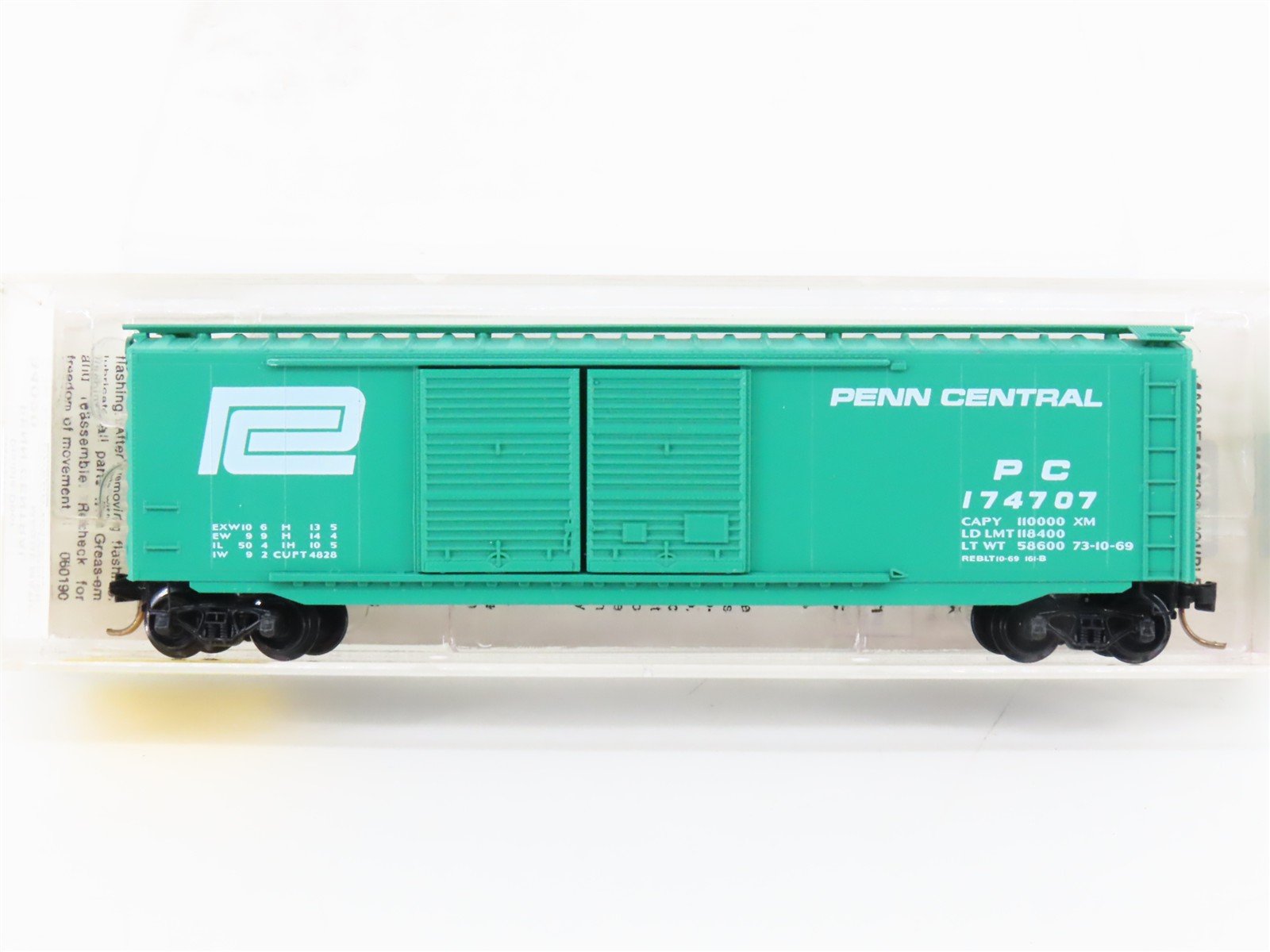 N Scale Micro-Trains MTL 34020 PC Penn Central 50' Double Door Box Car #174707