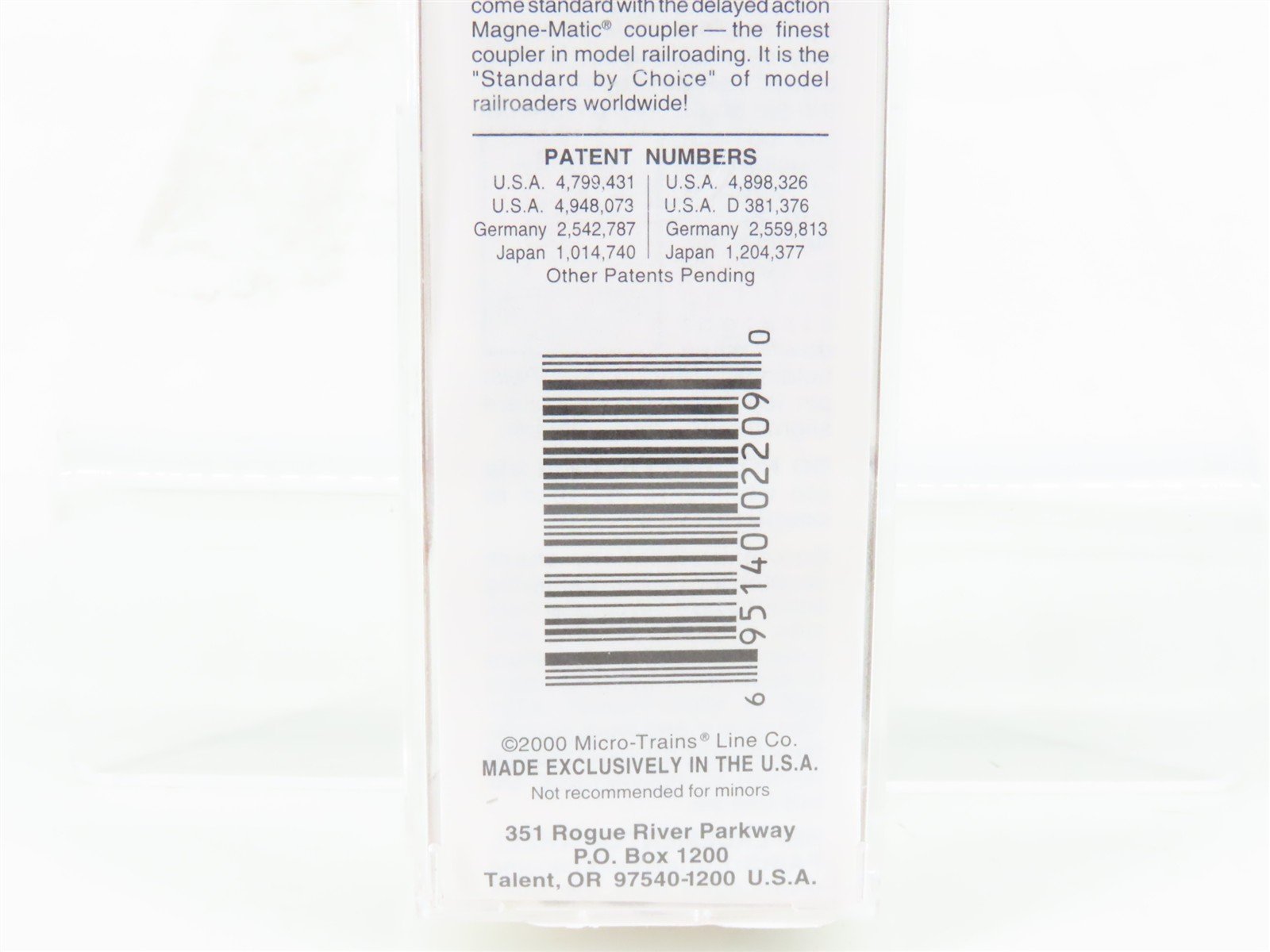 N Scale Micro-Trains MTL 32230 CNW Chicago & North Western 50' Box Car #152043