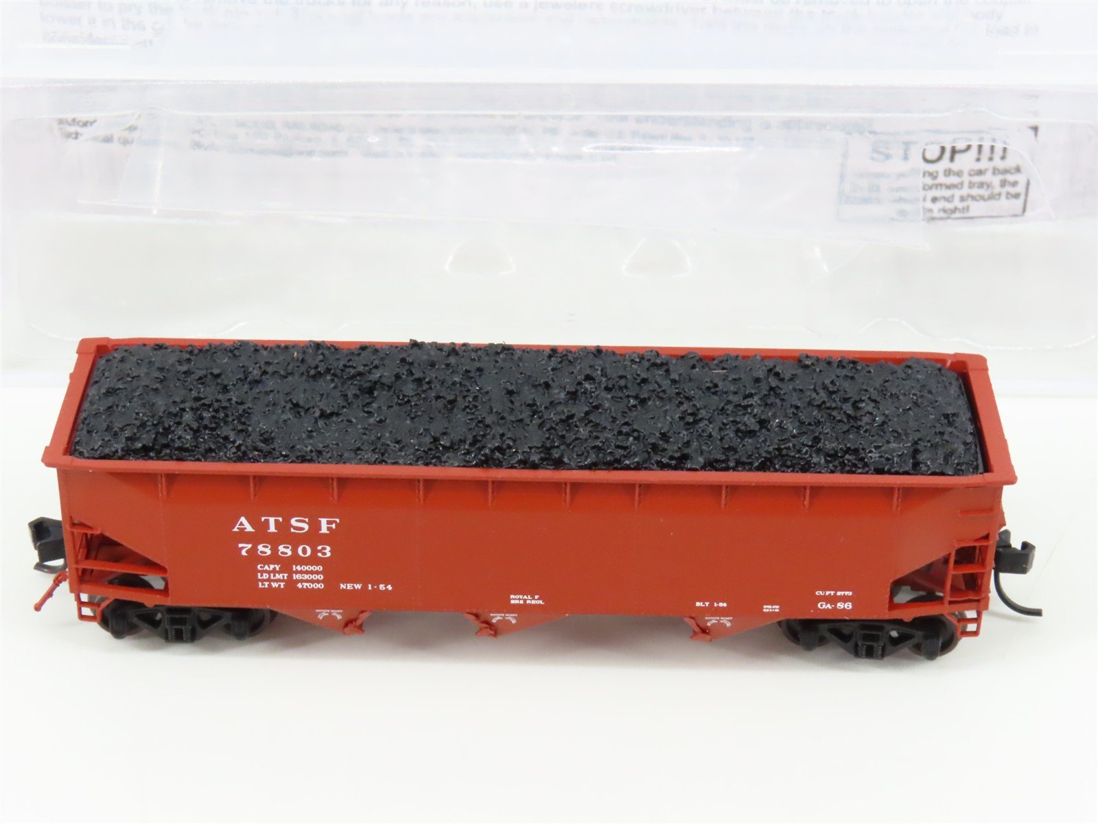 N Scale Bluford Shops BLU12-04 ATSF Santa Fe 3-Bay Hopper #78803 w/ Load