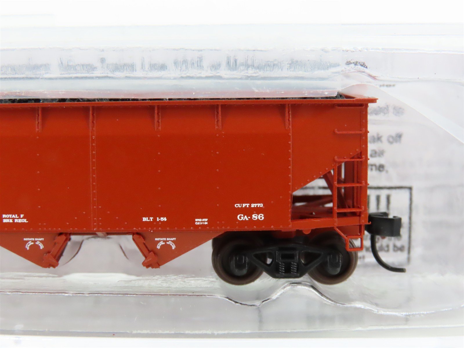 N Scale Bluford Shops BLU12-04 ATSF Santa Fe 3-Bay Hopper #78775 w/ Load