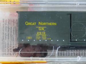 N Scale Micro-Trains MTL 20406-2 GN Great Northern 40' Box Car 2-Pack - SEALED
