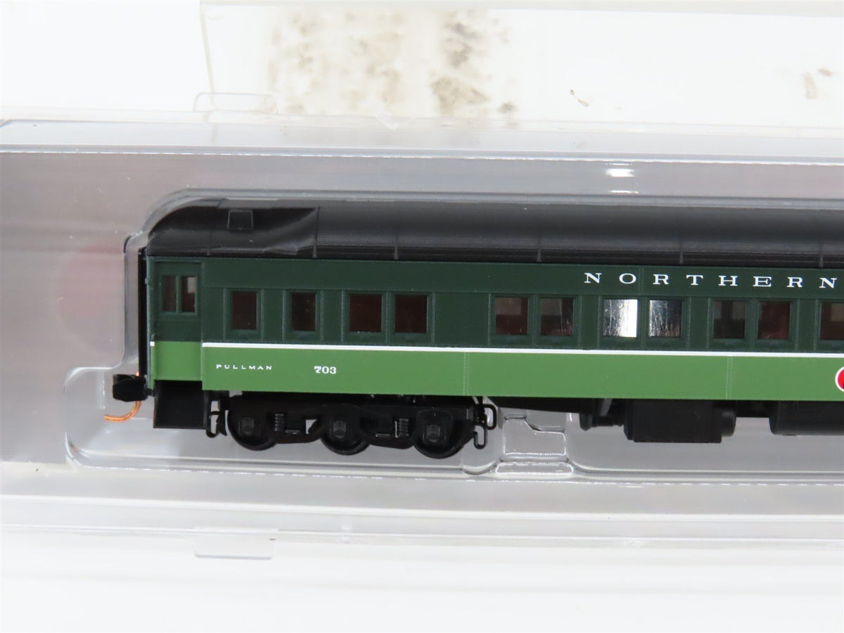 N Micro-Trains MTL Lowell Smith NSE 15-118 NP &quot;Mainstreeter&quot; Sleeper Passenger