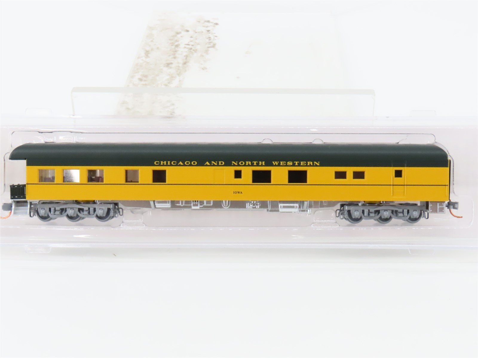 N Micro-Trains MTL Lowell Smith NSE 17-60 Executive Line CNW Business Passenger