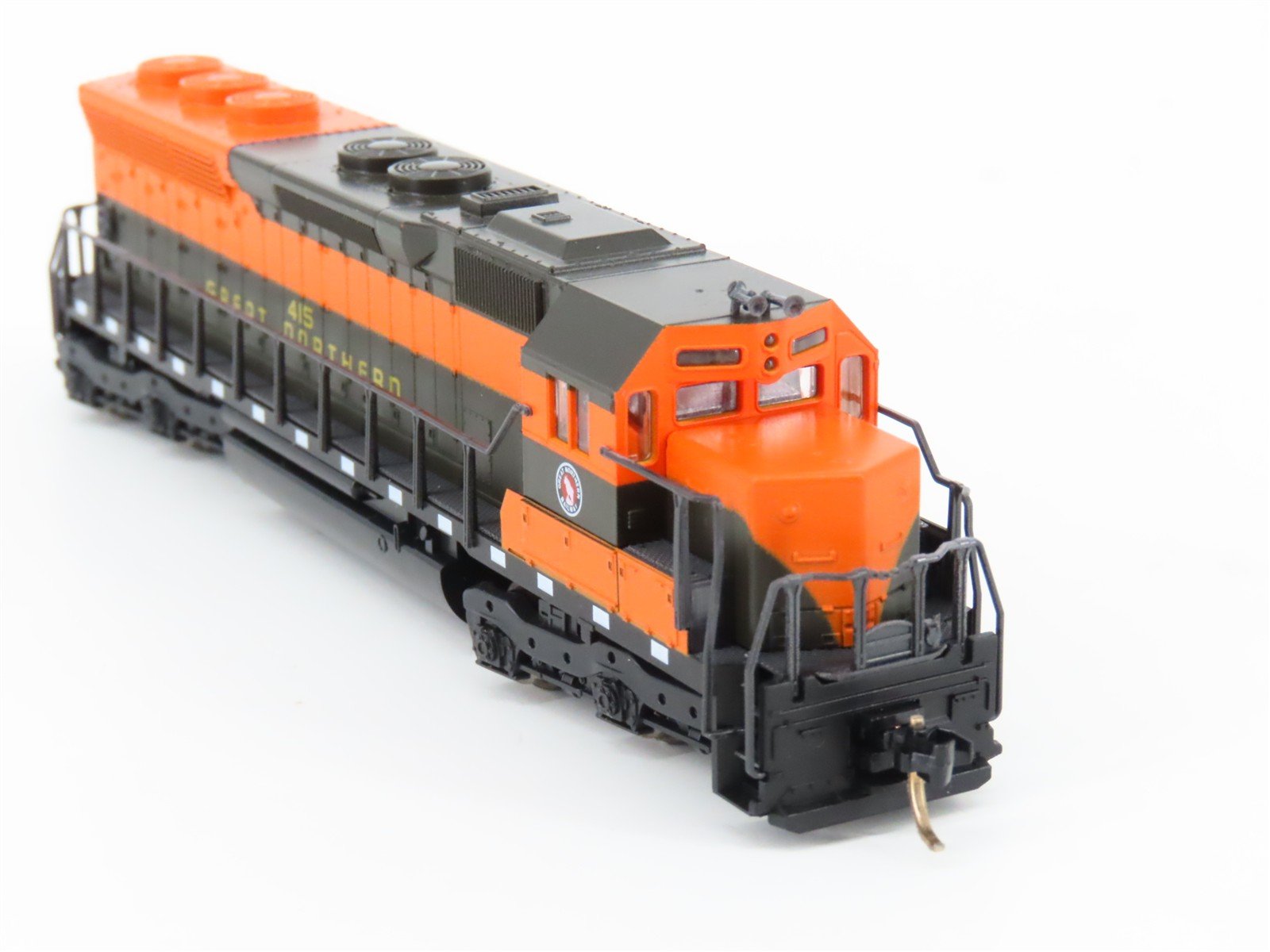 N Scale KATO 176-3113 GN Great Northern EMD SD45 Diesel Locomotive #415