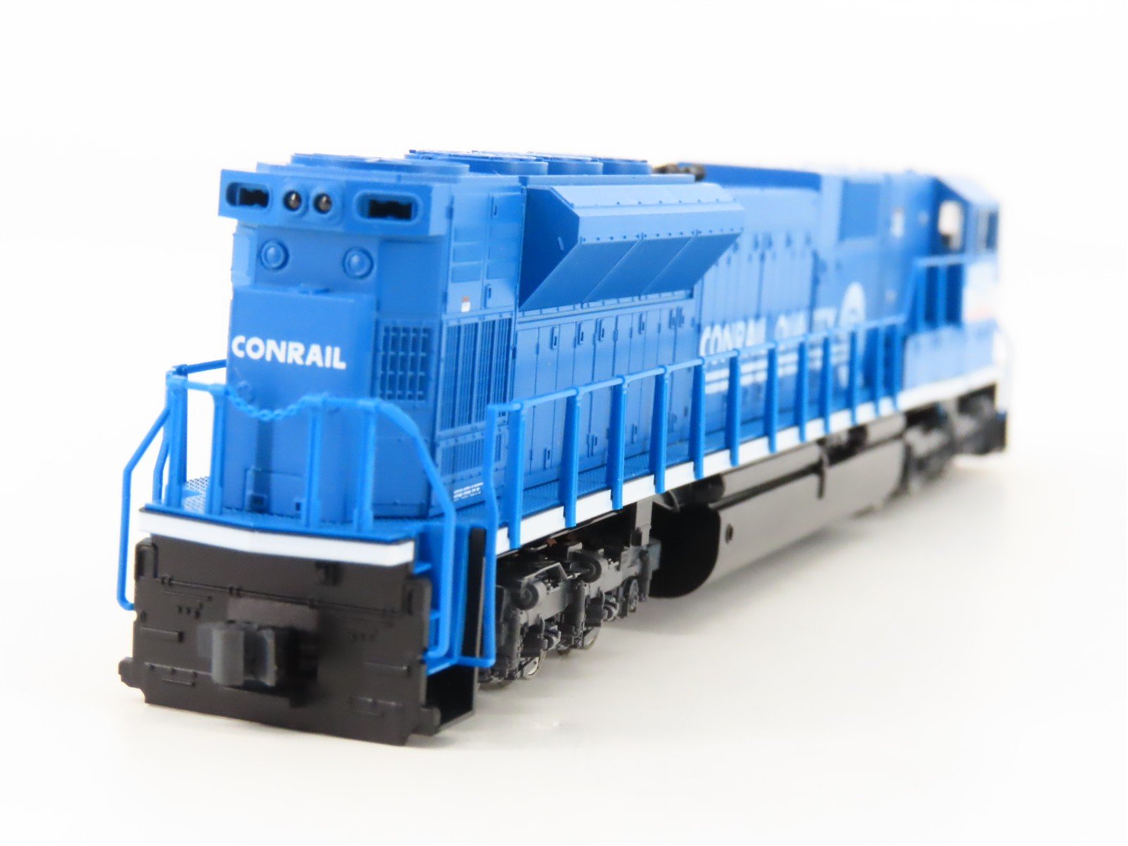 N Scale KATO 176-5501A CR Conrail Quality EMD SD80MAC Diesel #4110 - DCC Ready