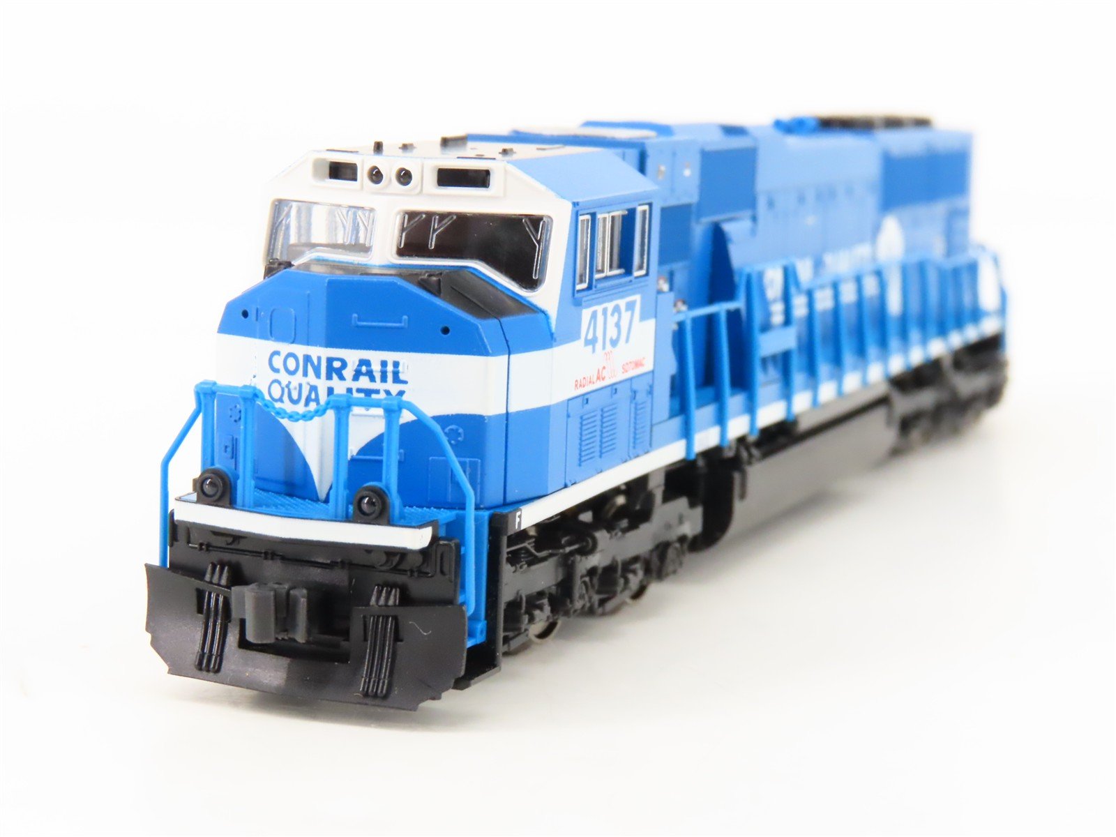N Scale KATO 176-6306 CR Conrail Quality EMD SD70MAC Diesel #4137 - DCC Ready