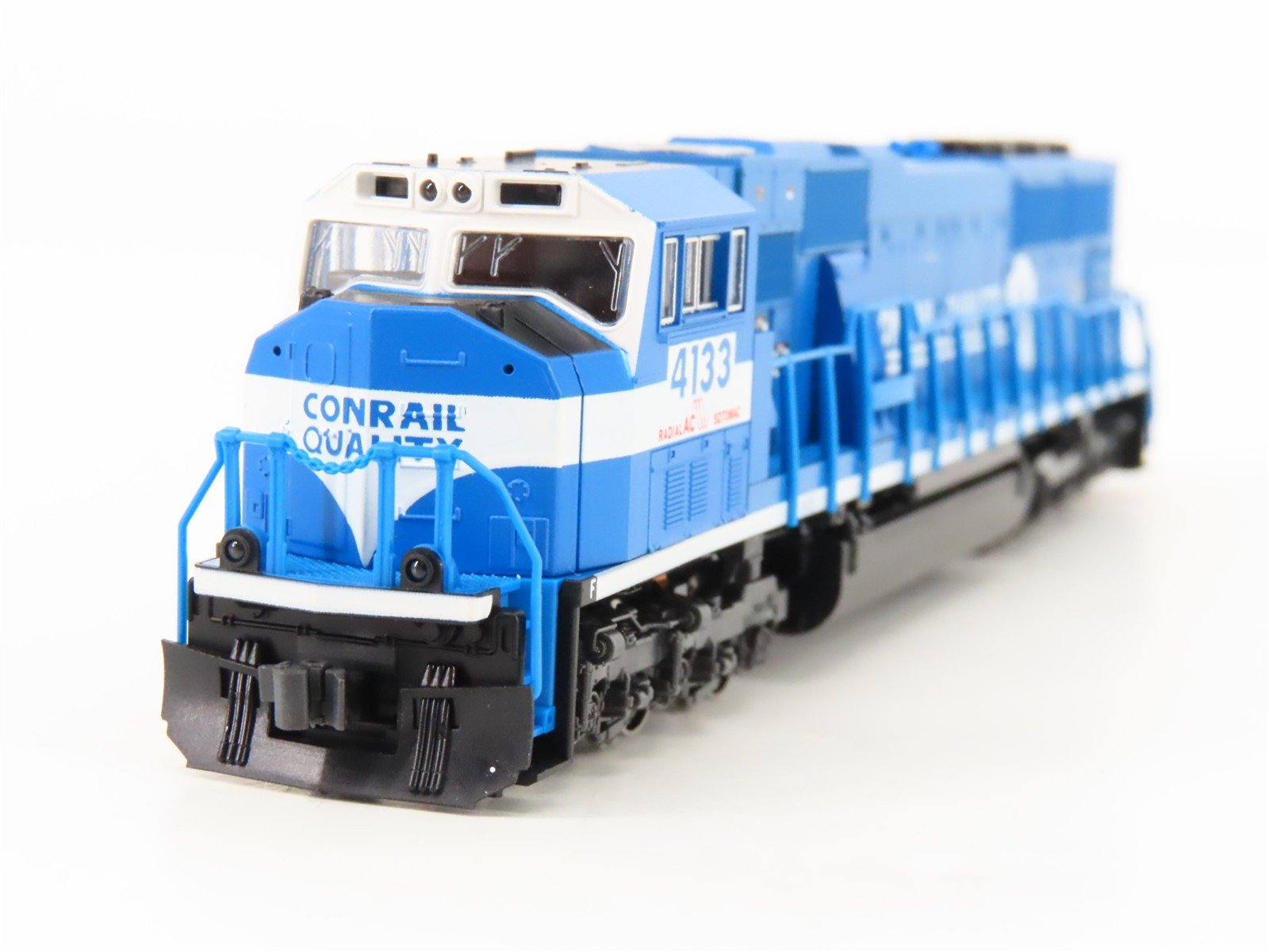 N Scale KATO 176-6305 CR Conrail Quality EMD SD70MAC Diesel #4133 - DCC Ready