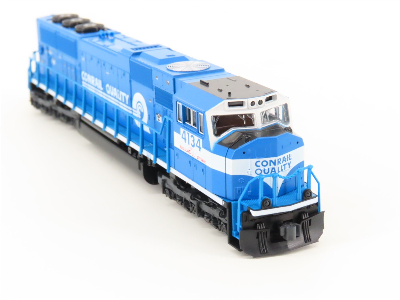 N Scale KATO 176-6305A CR Conrail Quality EMD SD70MAC Diesel #4134 - DCC Ready