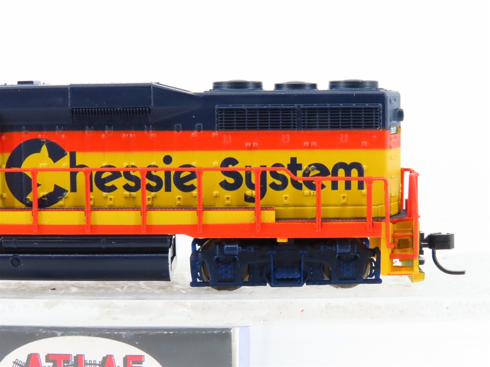 N Scale Atlas Classic 47508 C&O Chessie System EMD GP30 Diesel Locomotive #3022