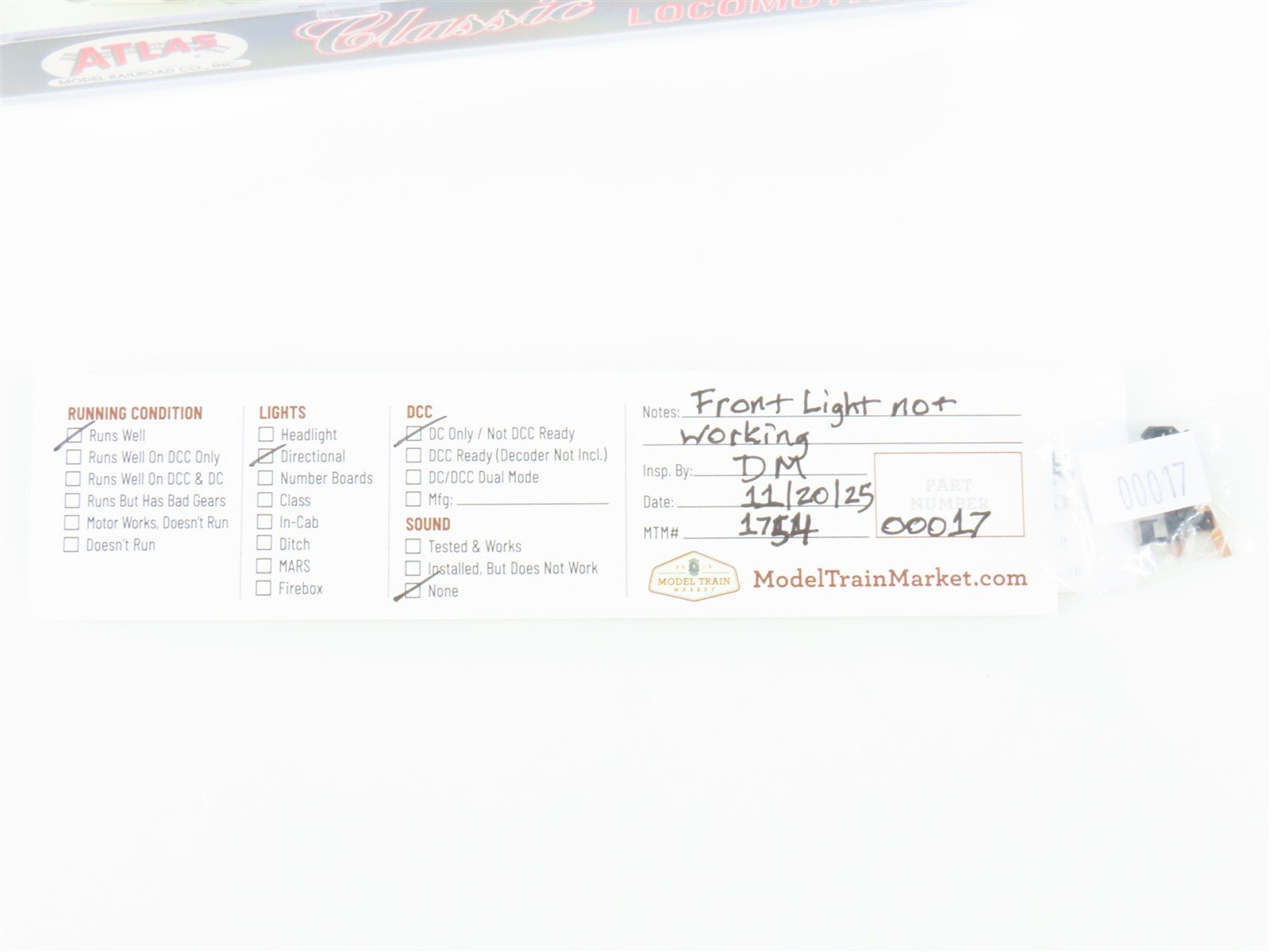 N Scale Atlas Classic 47508 C&O Chessie System EMD GP30 Diesel Locomotive #3022