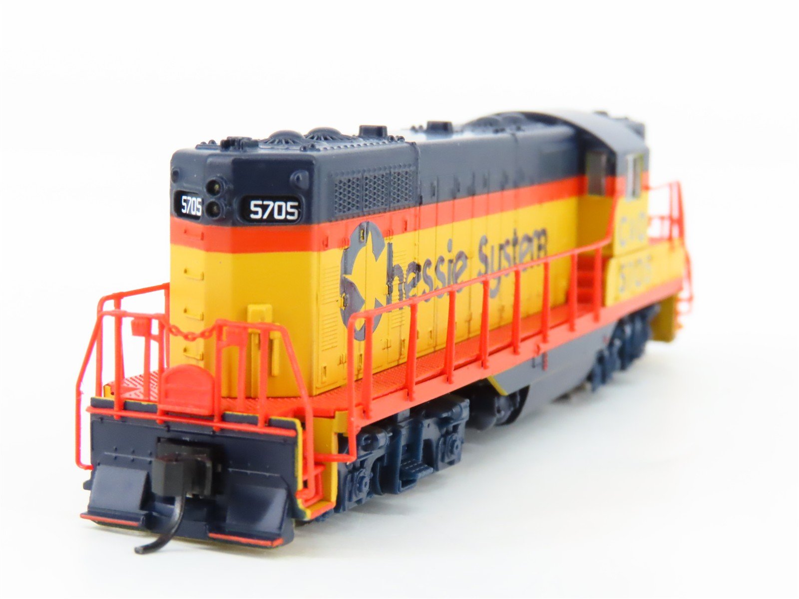 N Scale Atlas 48071 C&O Chessie System EMD GP7 Ph. 1 Diesel #5705 - DCC Ready