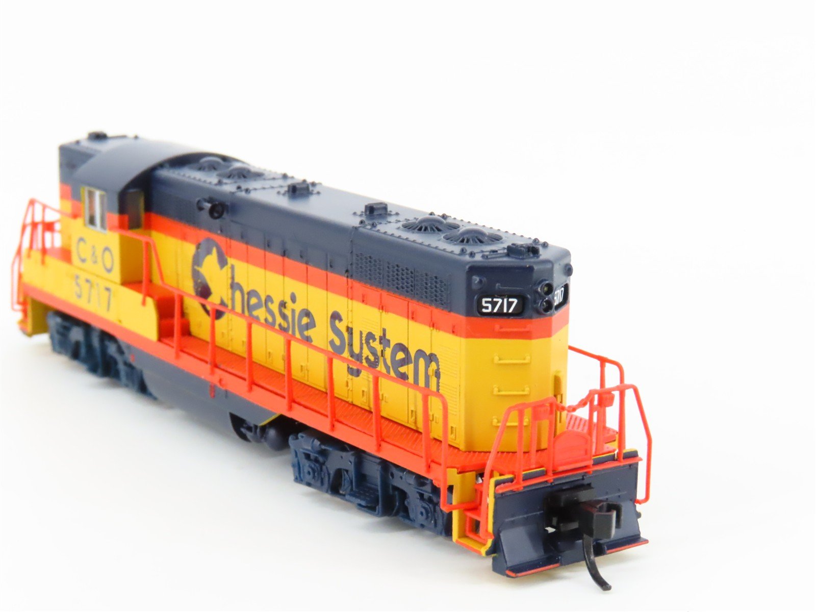 N Scale Atlas 48073 C&O Chessie System EMD GP7 Ph. 1 Diesel #5717 - DCC Ready