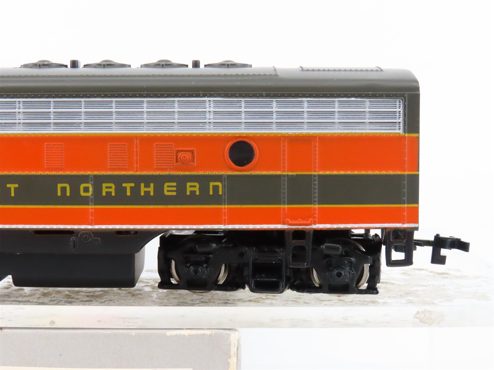 HO Scale Bachmann Plus 31207 GN Great Northern EMD F7A Diesel Locomotive #316A