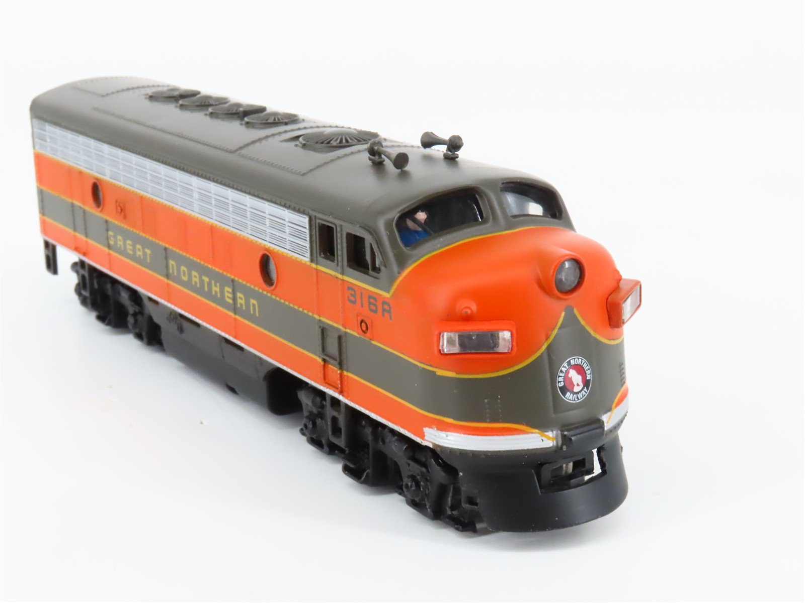 HO Scale Bachmann Plus 31207 GN Great Northern EMD F7A Diesel Locomotive #316A