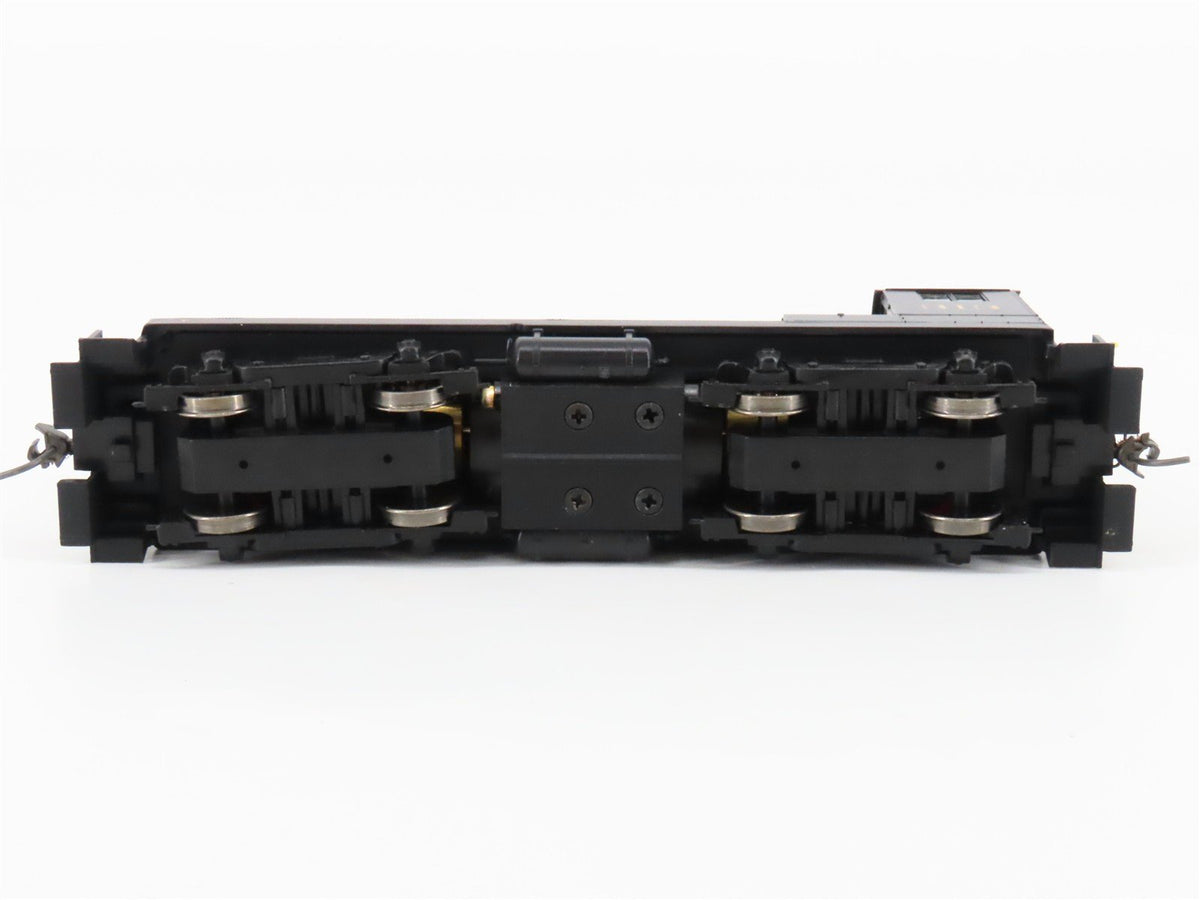 HO Scale Stewart 4907 SOO Line Baldwin S-12 Diesel Switcher #313 w/ DCC